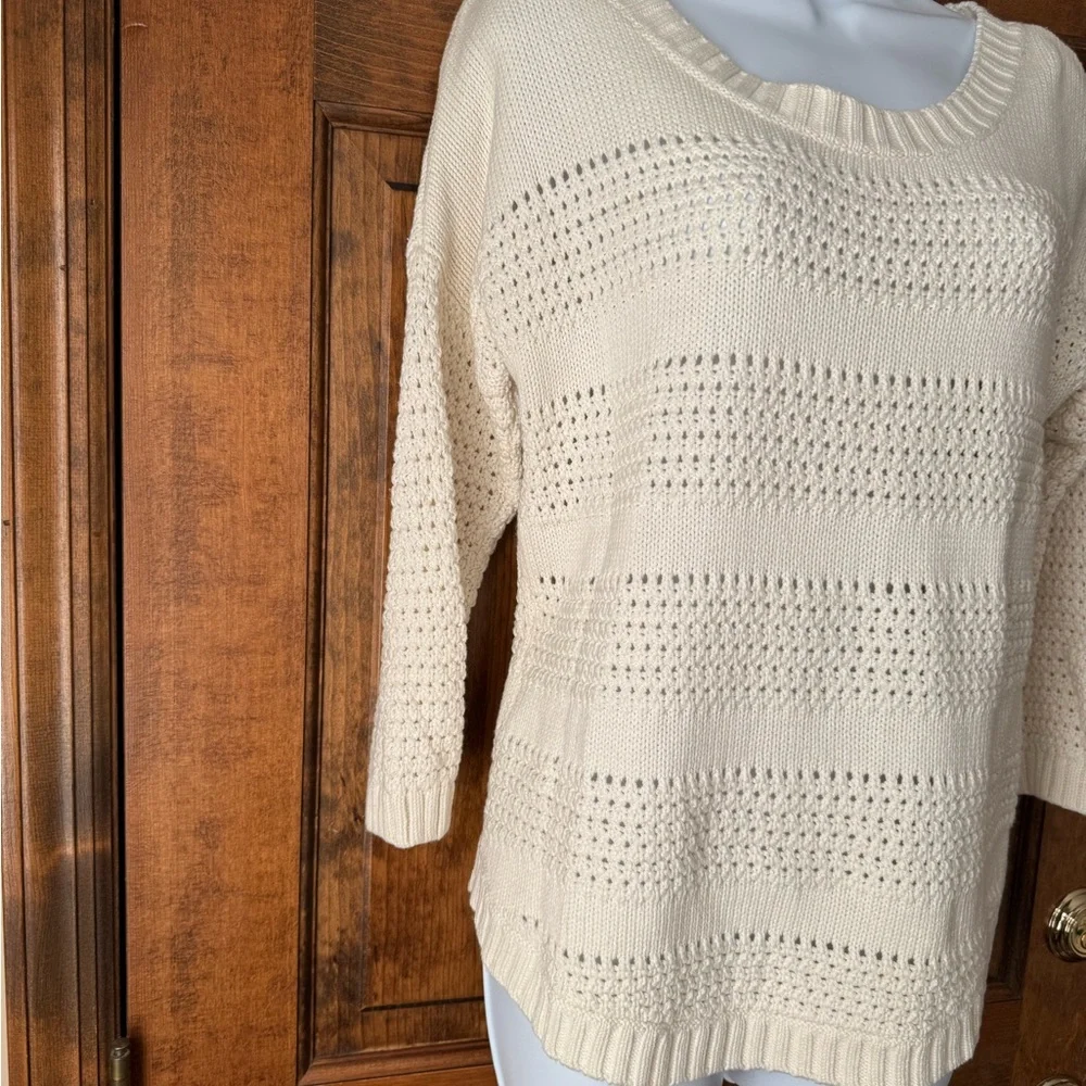 Gap Knit Cream Pullover Sweater Small